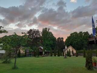 Дома для отпуска Forest Edge Lodge and House Рига-6